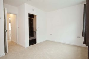 plot 1 woodlands holmfirth 19 sm.jpg